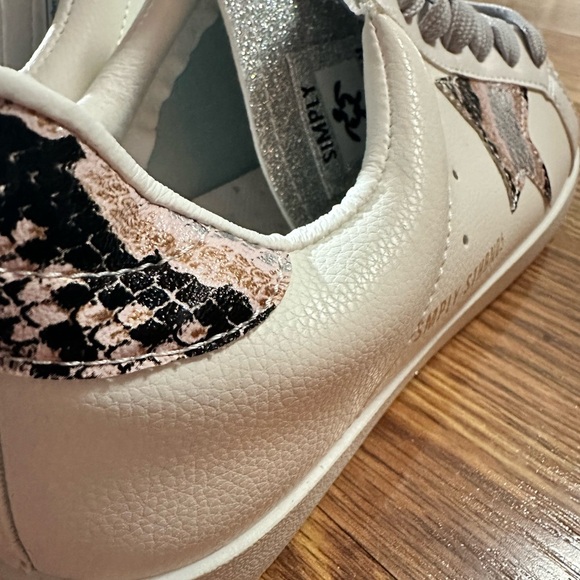 NWOT Simply Southern Star Sneakers - Picture 5 of 13
